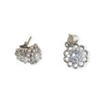 925 Sterling Silver Pendant Set in Flowers Shape with Zerkons